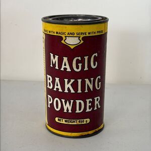 Vintage métal Magic Baking Powder 450g tin